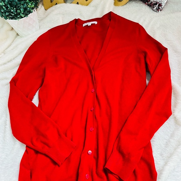 CLEO  LONG SLEEVE BUTTON DOWN Cardigan; Soft fabricI In EXCELLENT USED CONDITION - Picture 2 of 4